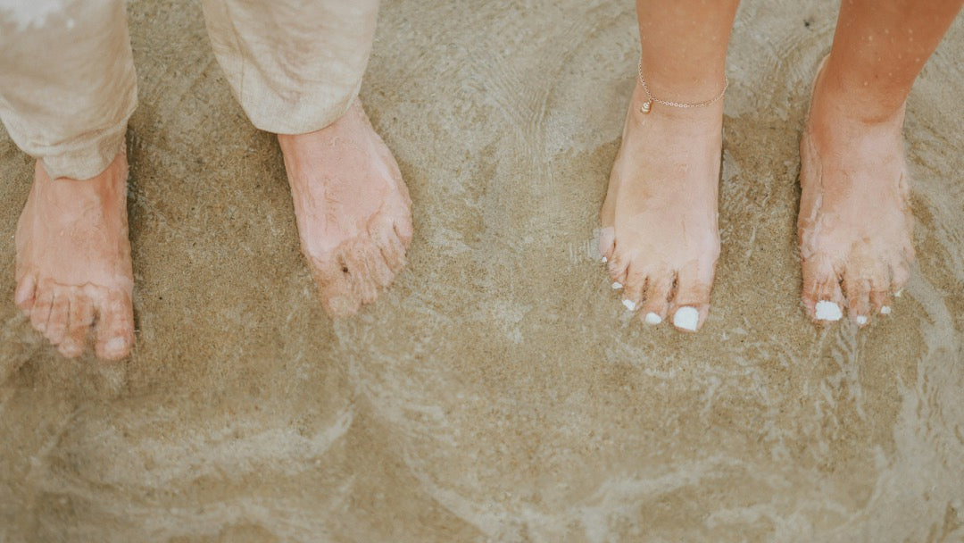 Natürliche Pflanzenkraft für gesunde Füße: Wie grüner Tee die natürliche Wundheilung unterstützen kann