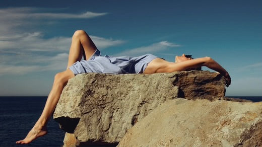 Die unterschätzte Frühjahrssonne: Sicher und geschützt ins erste Sonnenbad